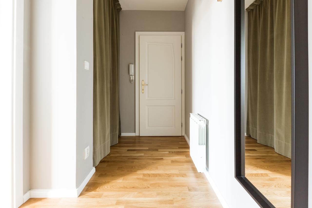 Prague Days - Sunny Riverside Apartments With Terraces Ngoại thất bức ảnh