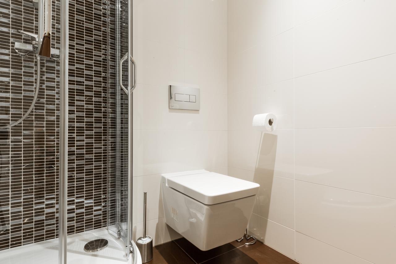 Prague Days - Sunny Riverside Apartments With Terraces Ngoại thất bức ảnh